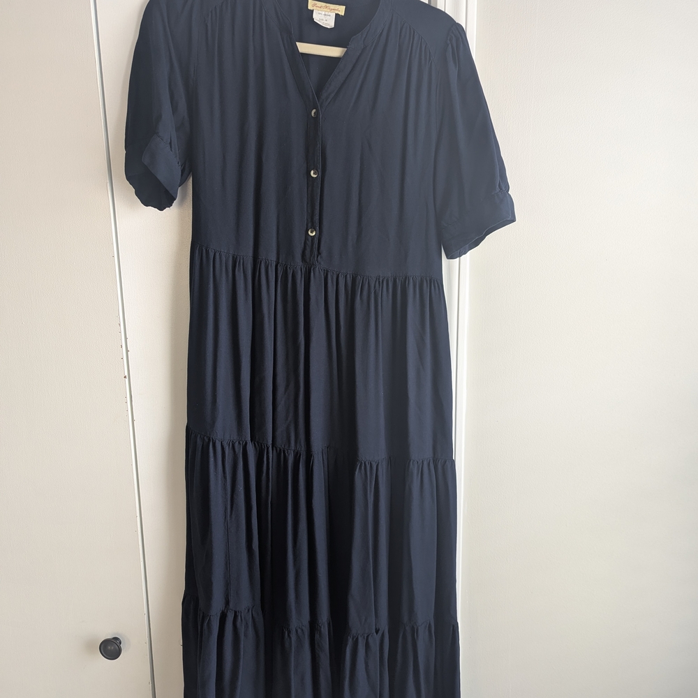 Elegant Black Button-Down Dress